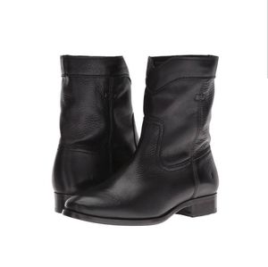 Frye Cara Roper Short black booties 10 M New